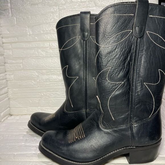 BLACK COWBOY BOOTS main image 6